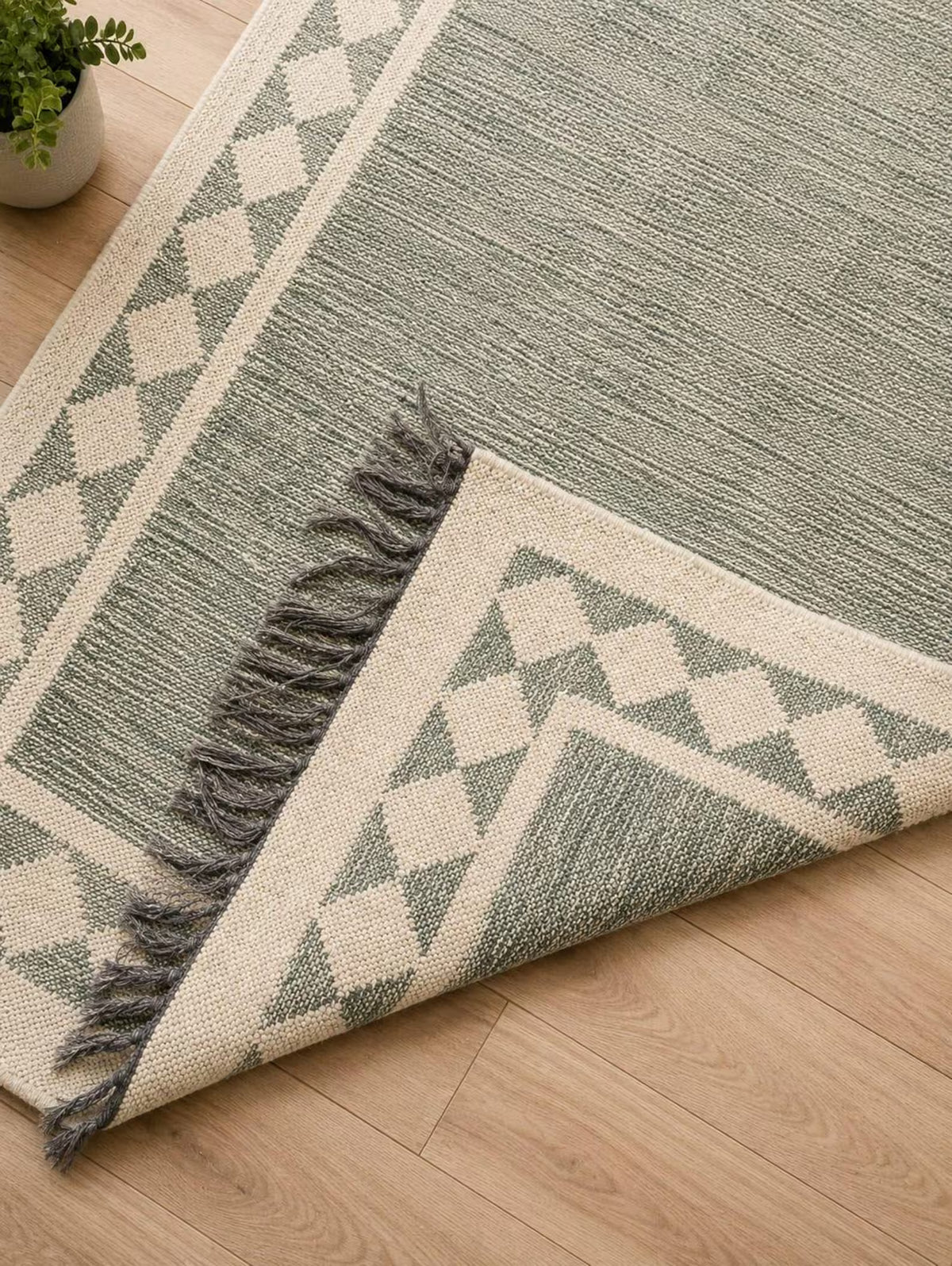Handwoven Jute Area Rug – Sage Green & Ivory Border Traditional Flatweave Runner Carpet